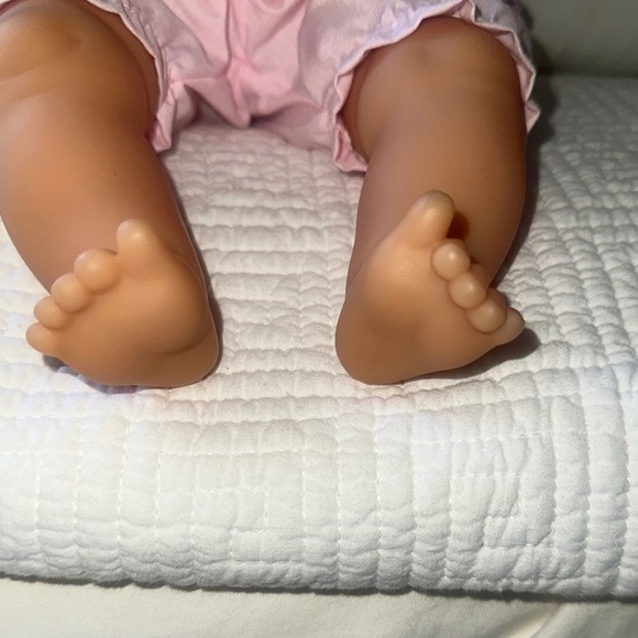 Corolle Vintage vanilla scented baby doll 2000 in prestige beautiful Bebe 14” - Picture 6 of 17